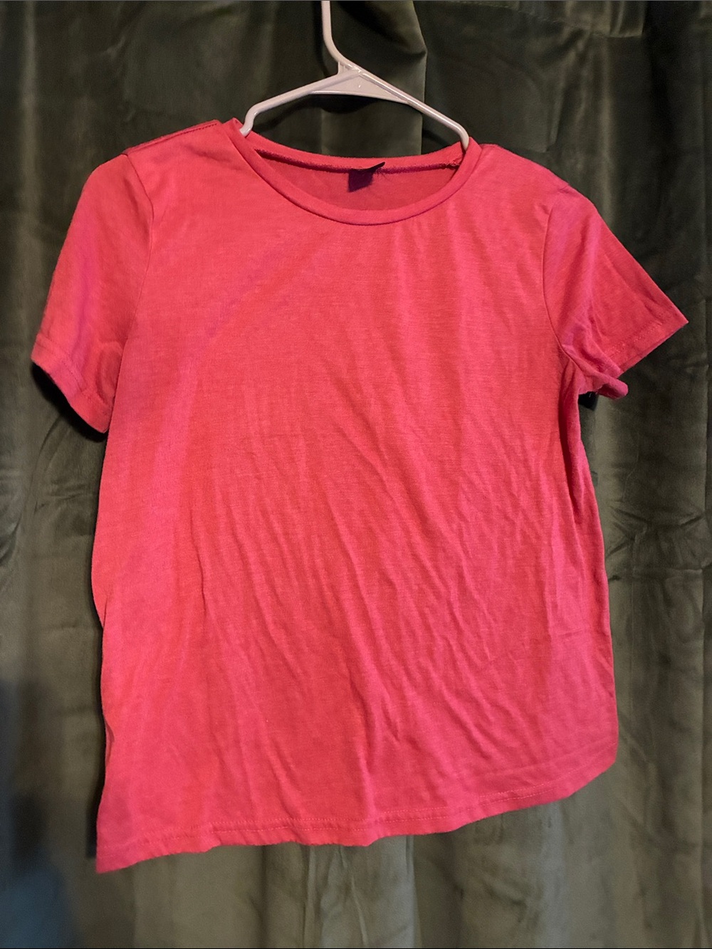 Classic Women’s Crewneck Tee - Red
